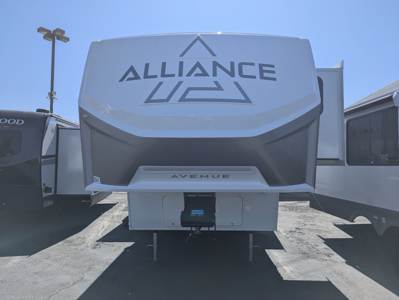 2027 Avenue 32RLS by Alliance RV from Giant RV in Colton, California