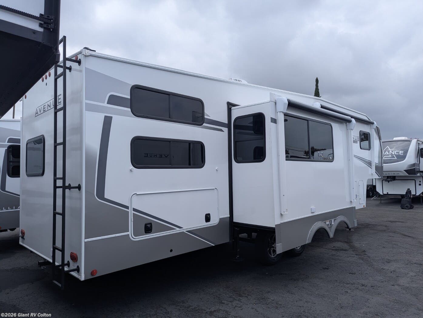 New 2026 Alliance RV Avenue 30BH available in Colton, California
