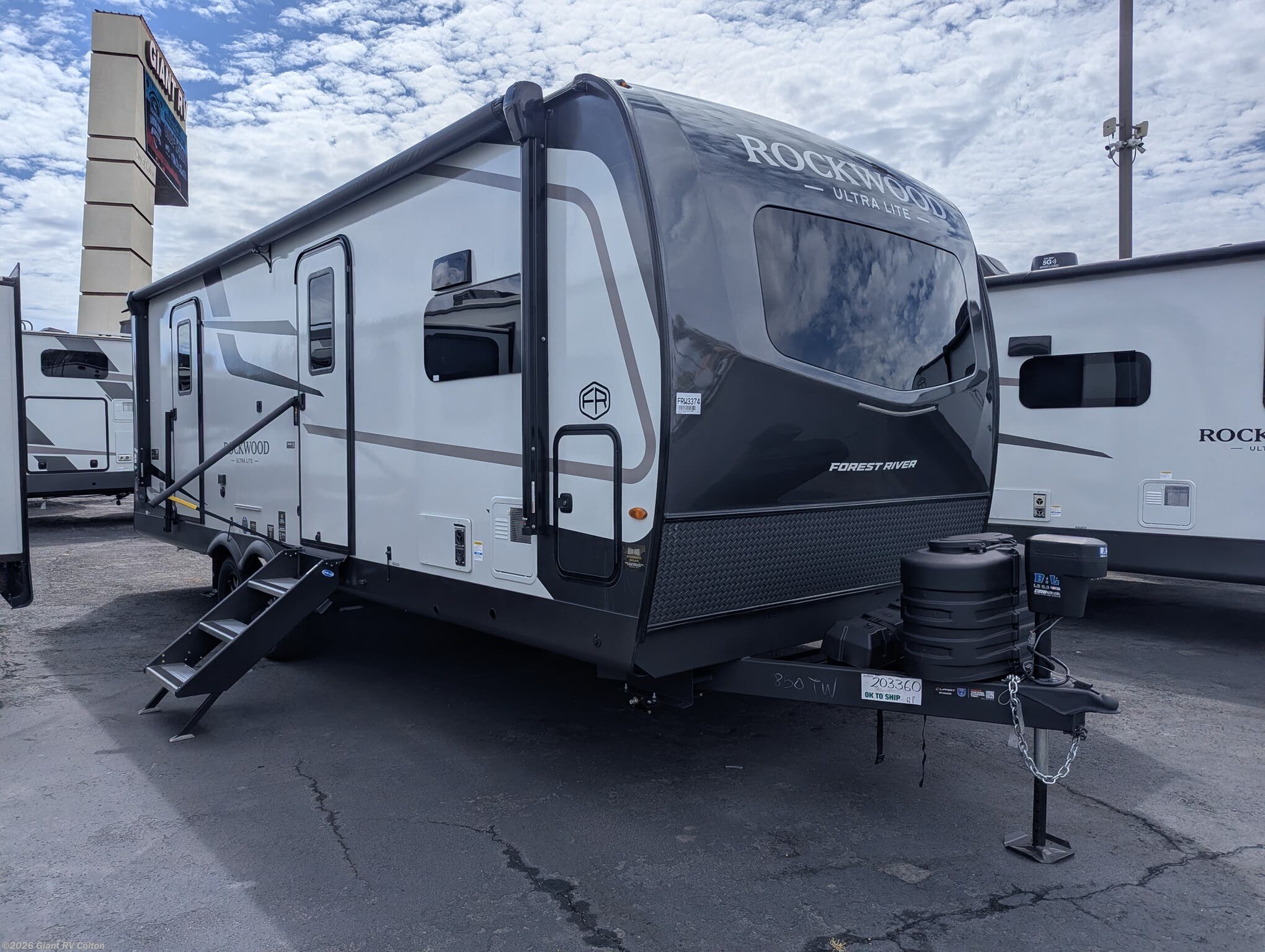 2027 Rockwood Ultra Lite 2608BS by Forest River from Giant RV in Colton, California