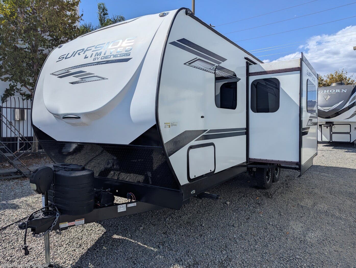 2024 Surfside Limited 25BHS by Genesis Supreme from Giant RV in Montclair, California