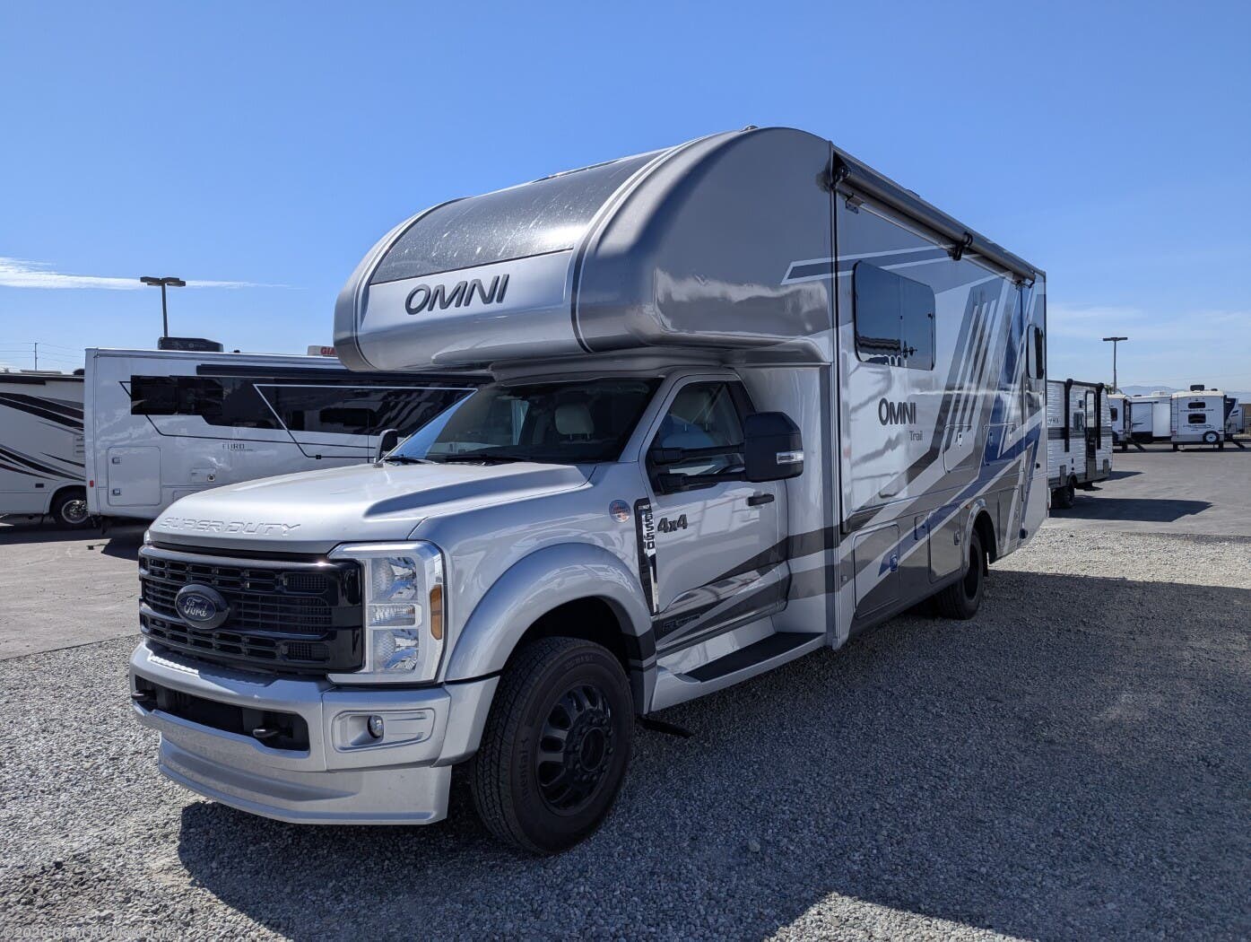 2026 Omni Trail S29 by Thor Motor Coach from Giant RV in Montclair, California