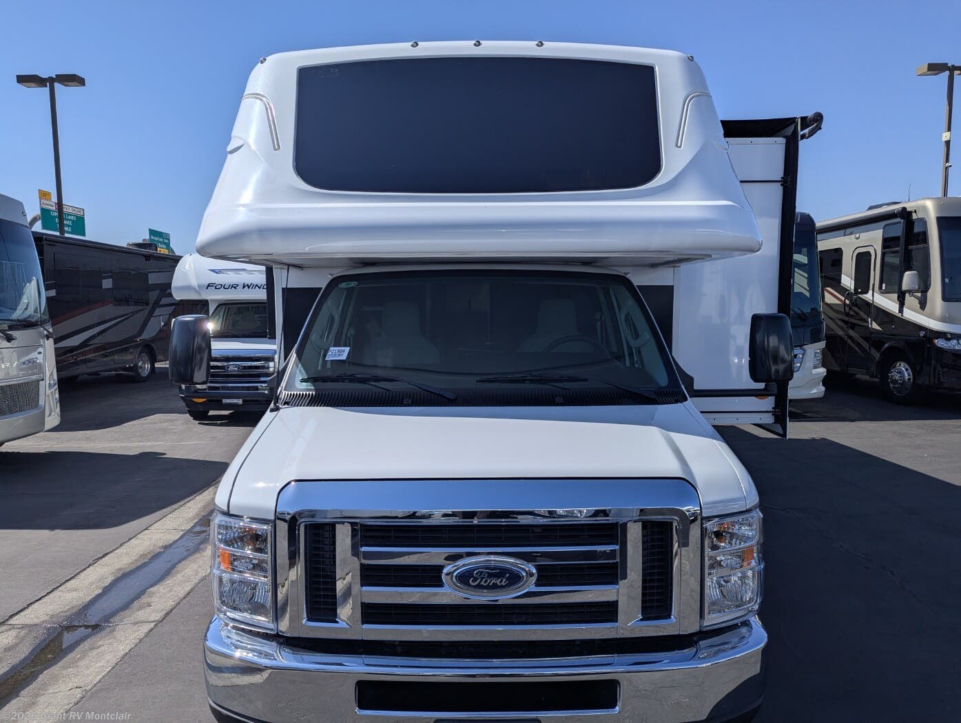 2025 Altitude 27U by Fleetwood from Giant RV in Montclair, California