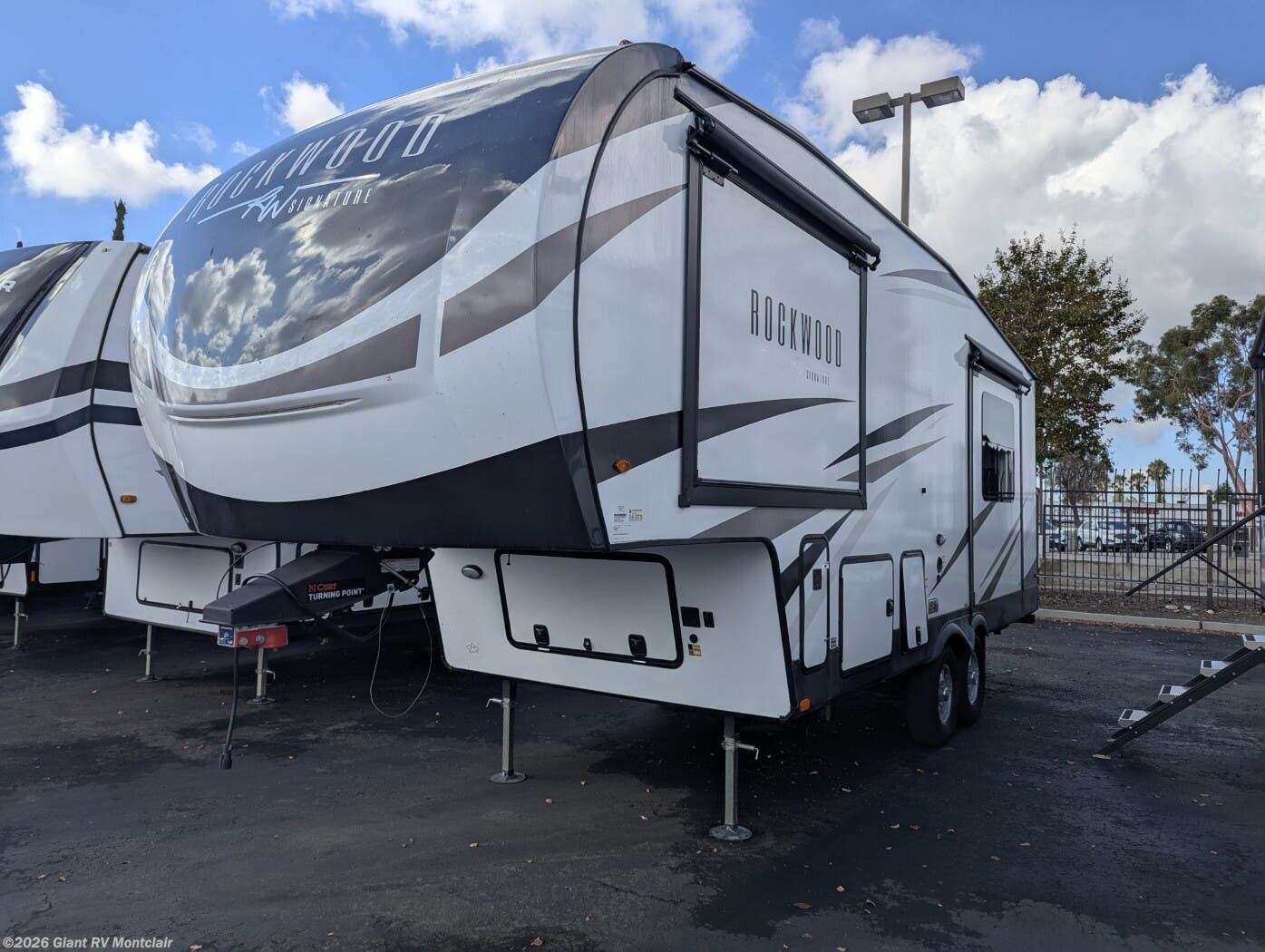 2024 Rockwood Signature 281RK by Forest River from Giant RV in Montclair, California
