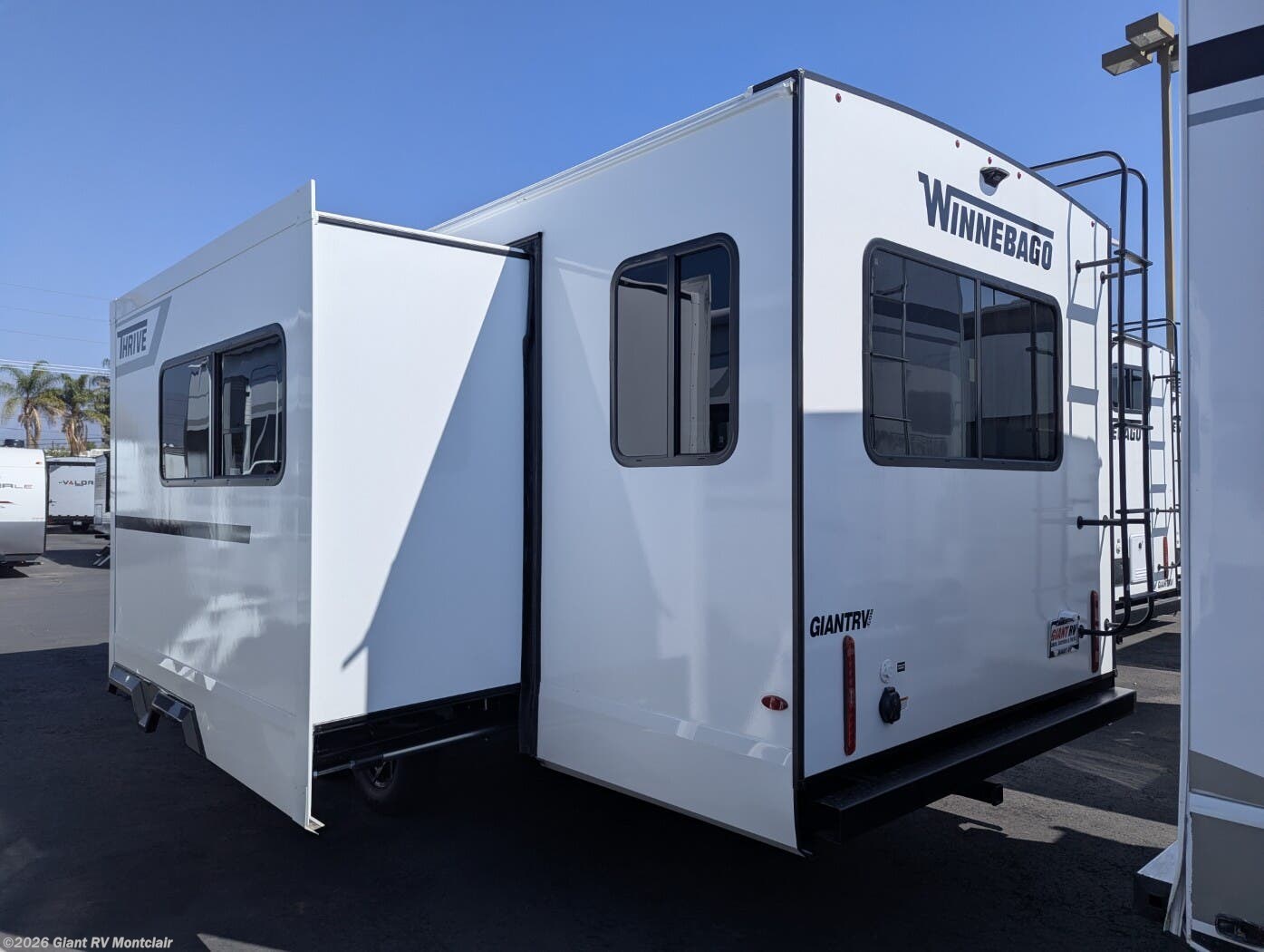 New 2026 Winnebago Thrive 25RLS available in Montclair, California