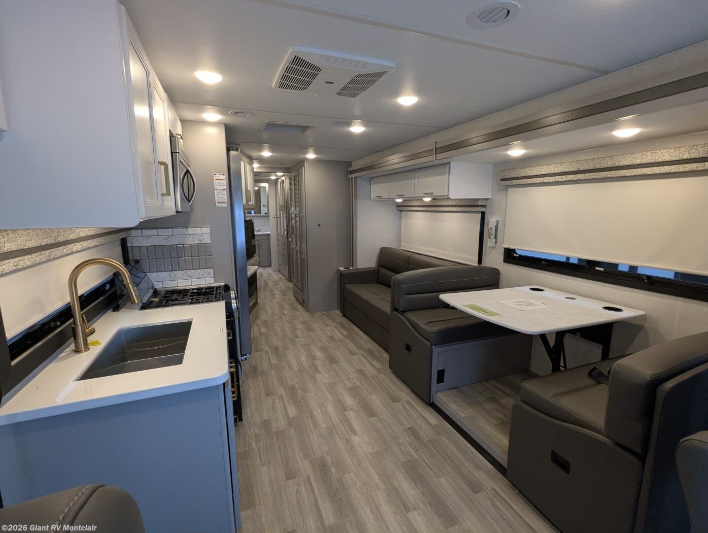 New 2026 Thor Motor Coach Windsport 35G available in Montclair, California