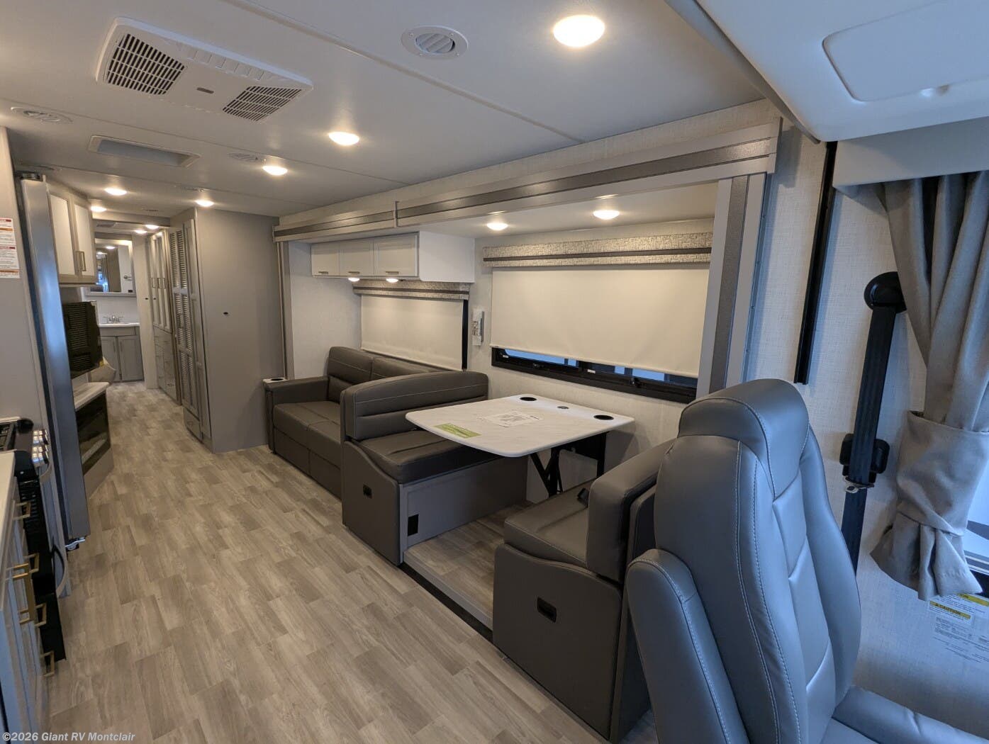 New 2026 Thor Motor Coach Windsport 35G available in Montclair, California