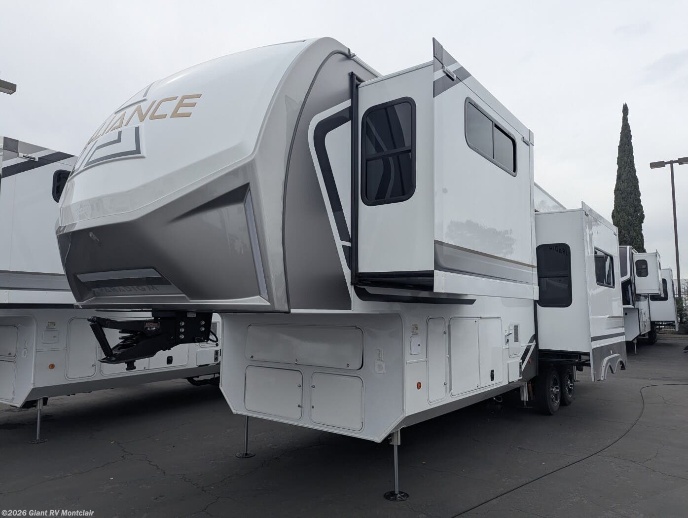 New 2026 Alliance RV Paradigm 312RK available in Montclair, California