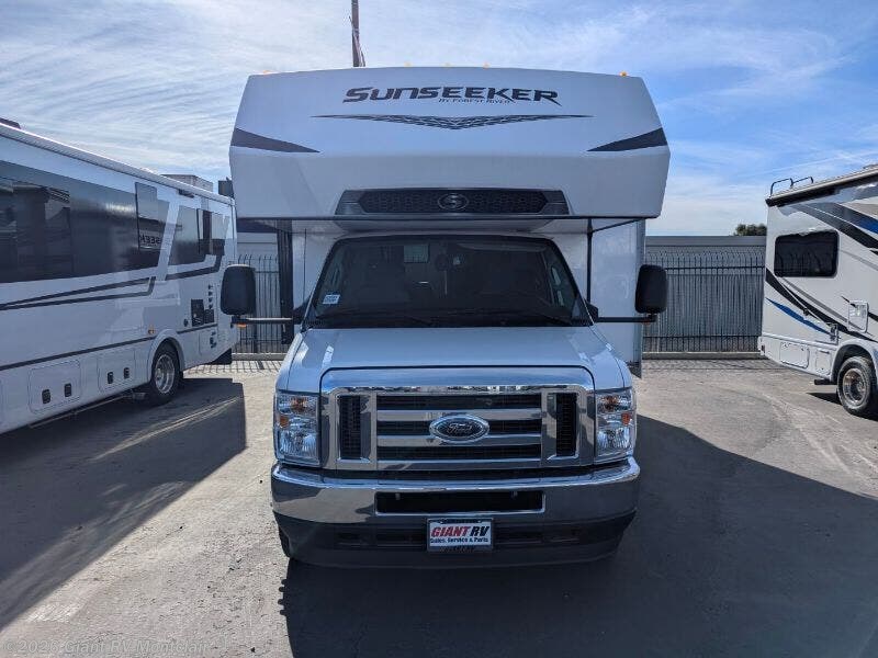 2024 Sunseeker 2550DS LE by Forest River from Giant RV in Montclair, California