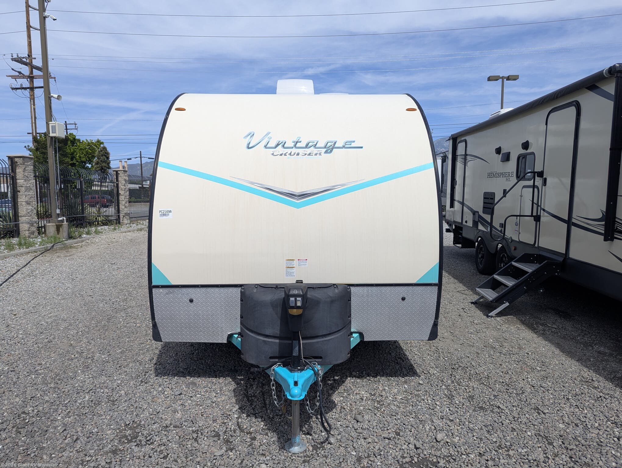 2018 Vintage Cruiser 19ERD by Gulf Stream from Giant RV in Montclair, California