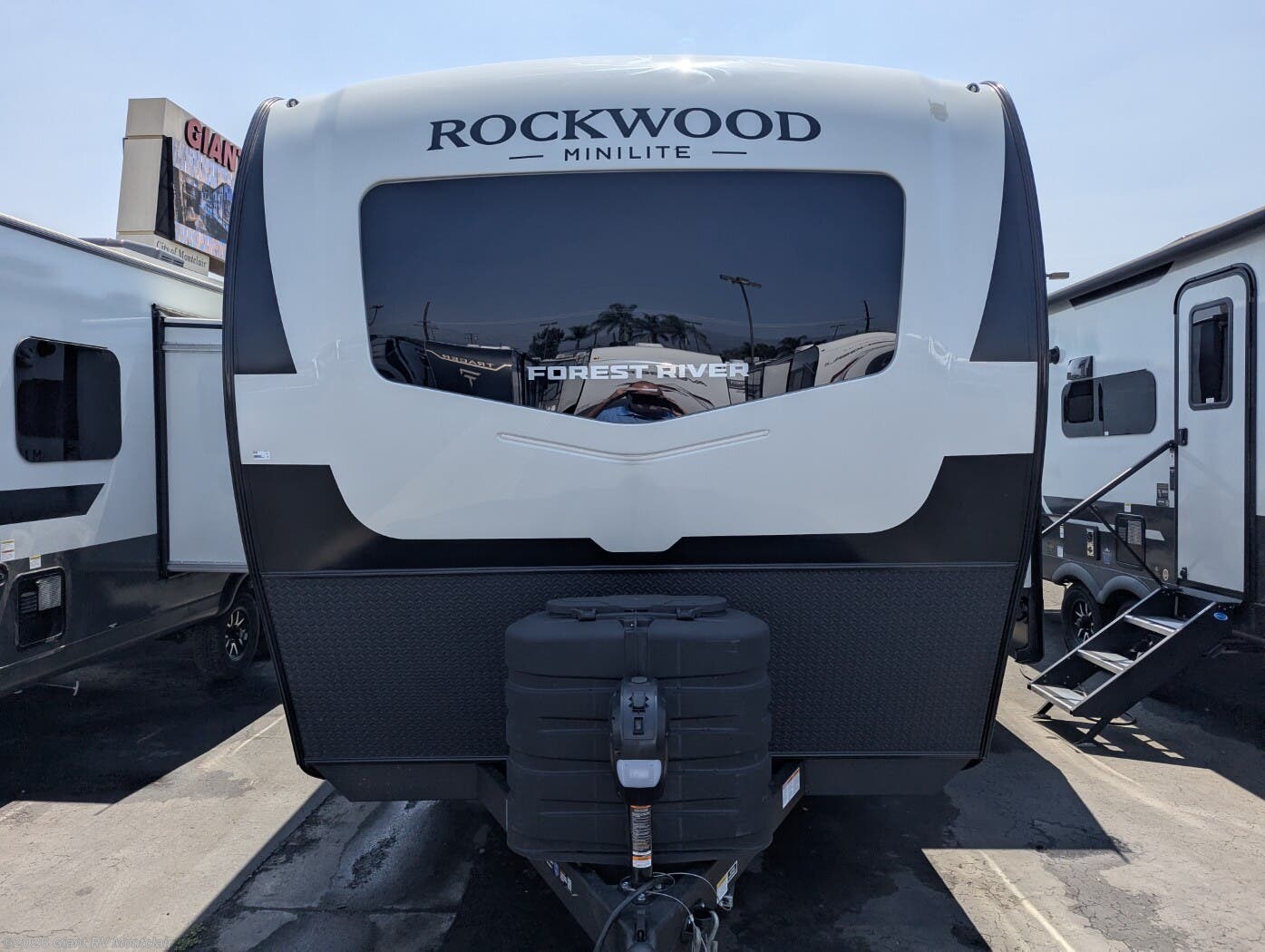 New 2026 Forest River Rockwood Mini Lite 2205S available in Montclair, California