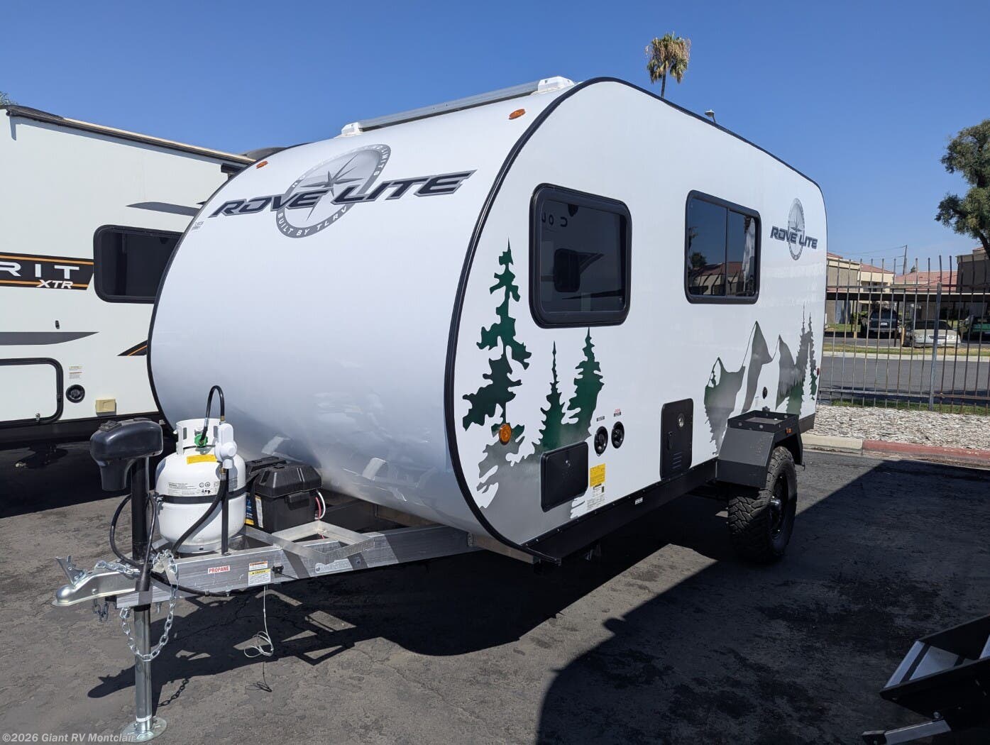 2026 Rove Lite 16RB by Travel Lite from Giant RV in Montclair, California