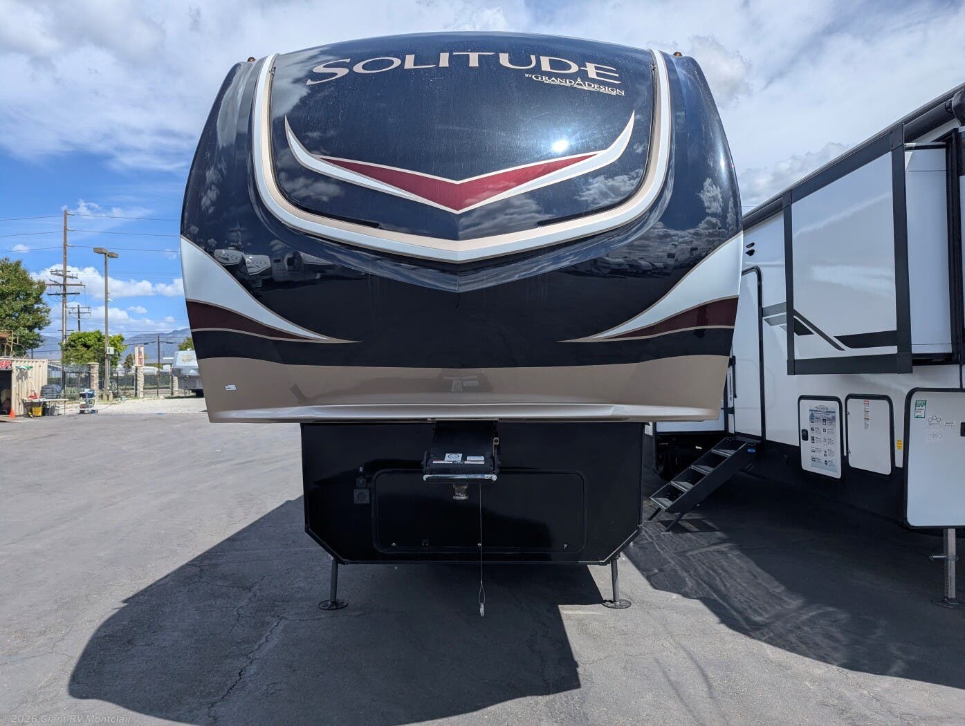 2019 Solitude 375RES by Grand Design from Giant RV in Montclair, California