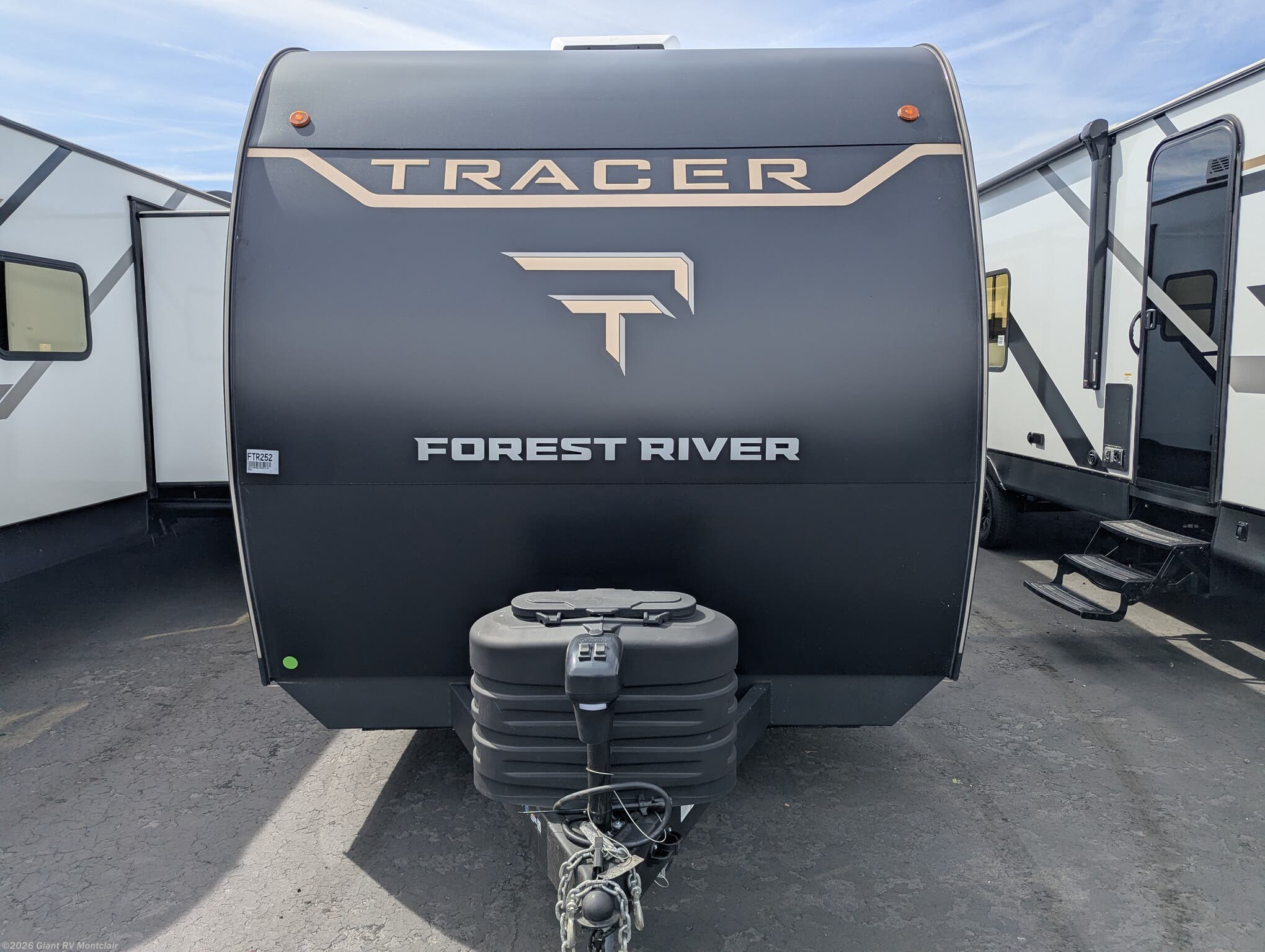 2026 Tracer 248RE by Prime Time from Giant RV in Montclair, California