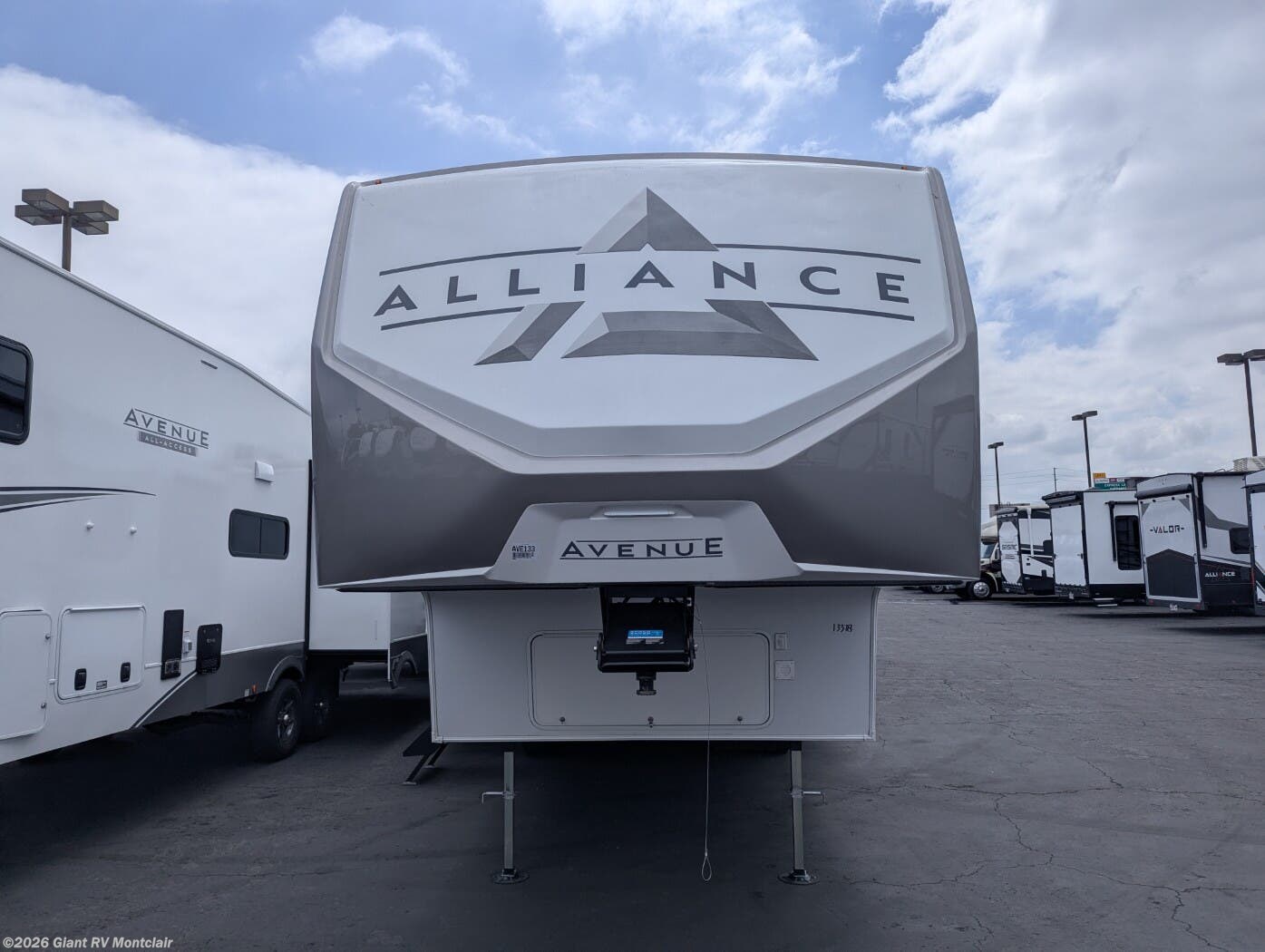 2026 Avenue 29RL by Alliance RV from Giant RV in Montclair, California