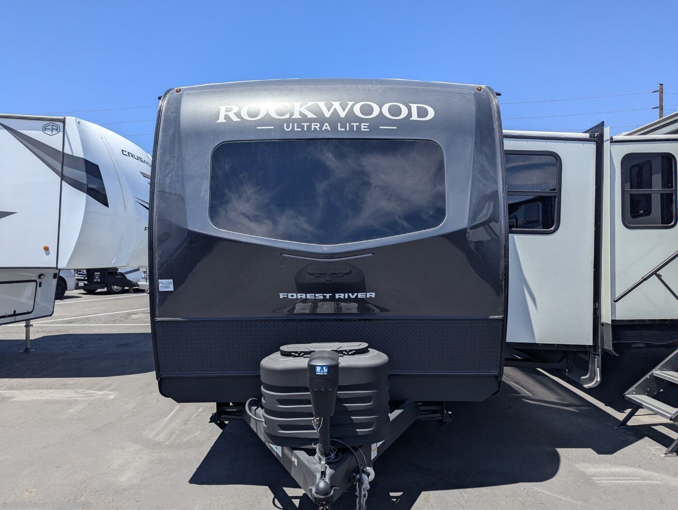 2027 Rockwood Ultra Lite 2608BS by Forest River from Giant RV in Montclair, California