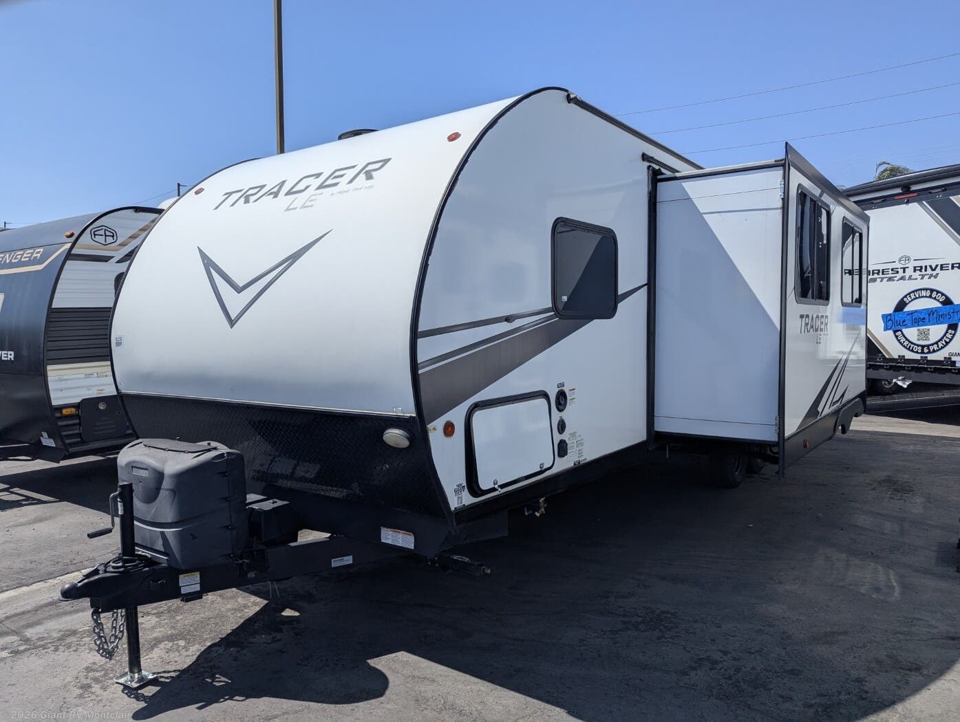 Used 2022 Prime Time Tracer LE 260BHSLE available in Montclair, California