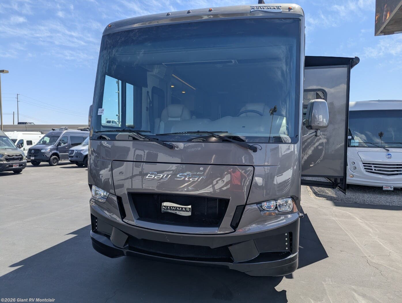 2021 Bay Star 3626 by Newmar from Giant RV in Montclair, California