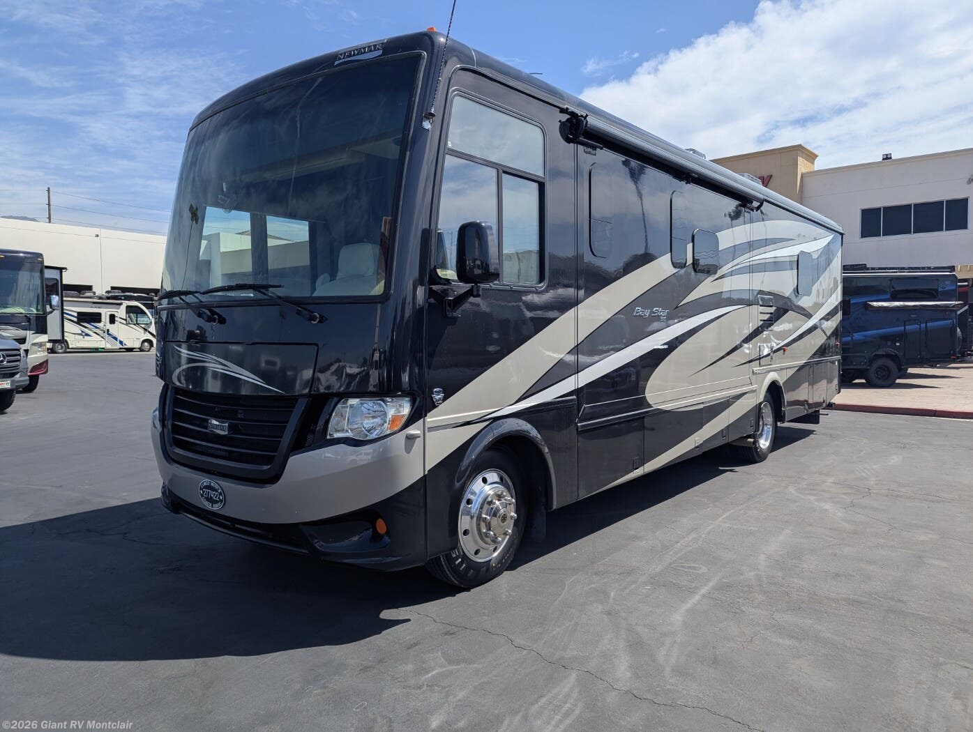 Used 2016 Newmar Bay Star 3403 available in Montclair, California
