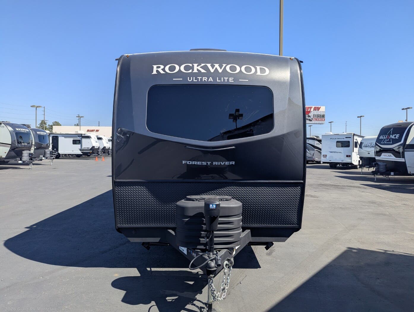 2027 Rockwood Ultra Lite 2706BH by Forest River from Giant RV in Montclair, California