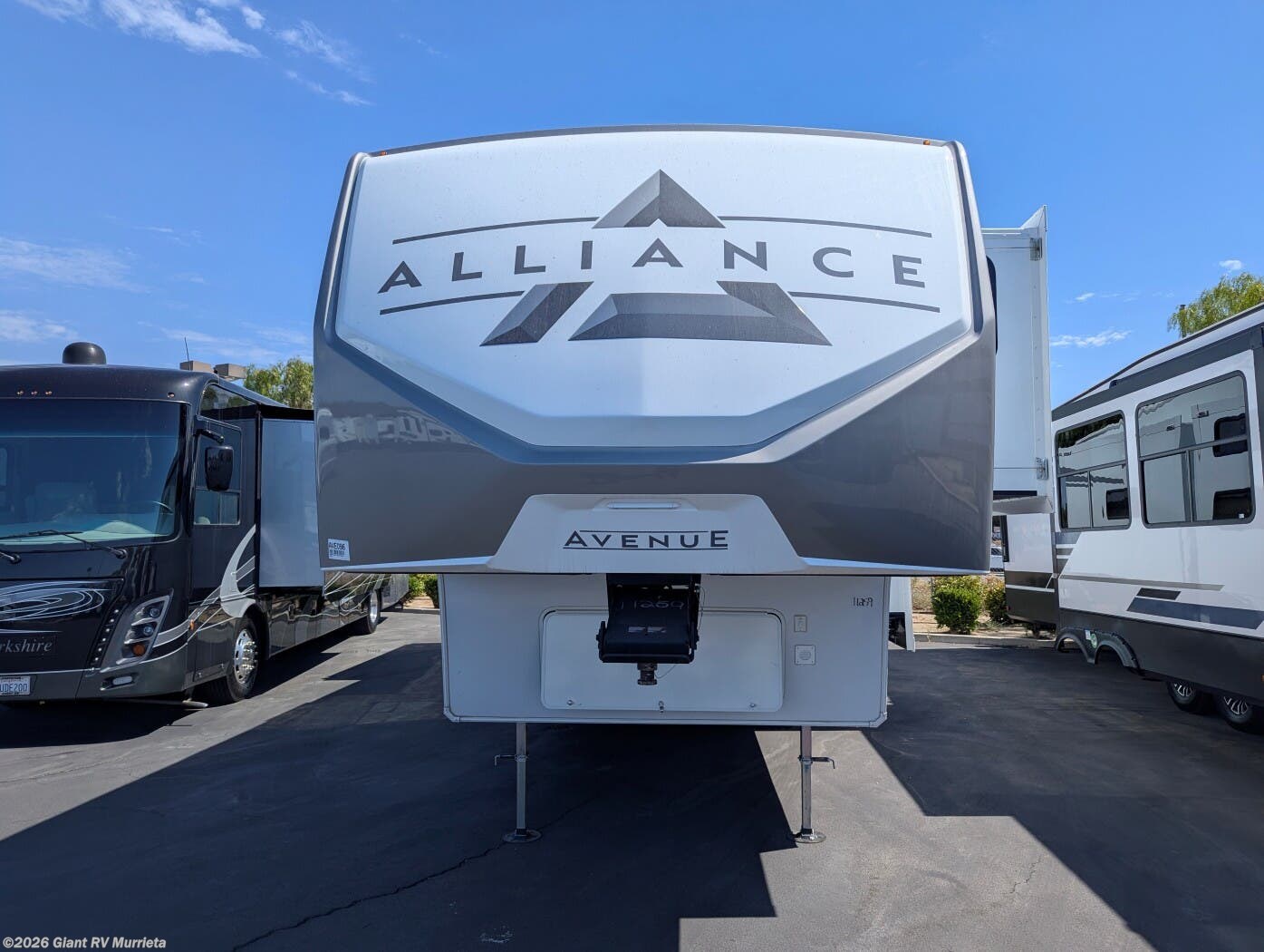 2026 Avenue 39MBR by Alliance RV from Giant RV in Murrieta, California