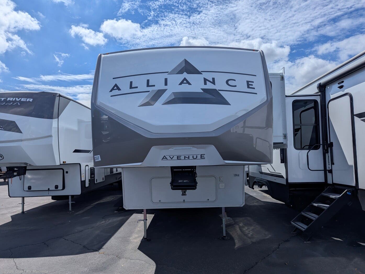 2026 Avenue 35RKS by Alliance RV from Giant RV in Murrieta, California