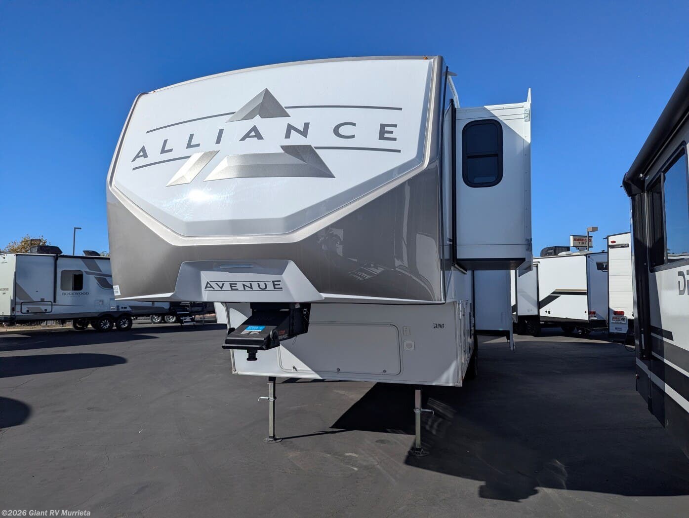 New 2026 Alliance RV Avenue 32RLS available in Murrieta, California
