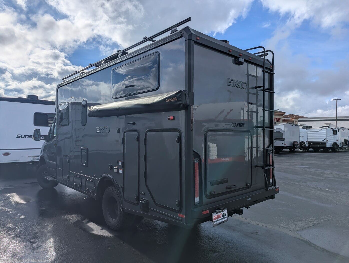 New 2026 Winnebago Ekko Sprinter 23B available in Murrieta, California