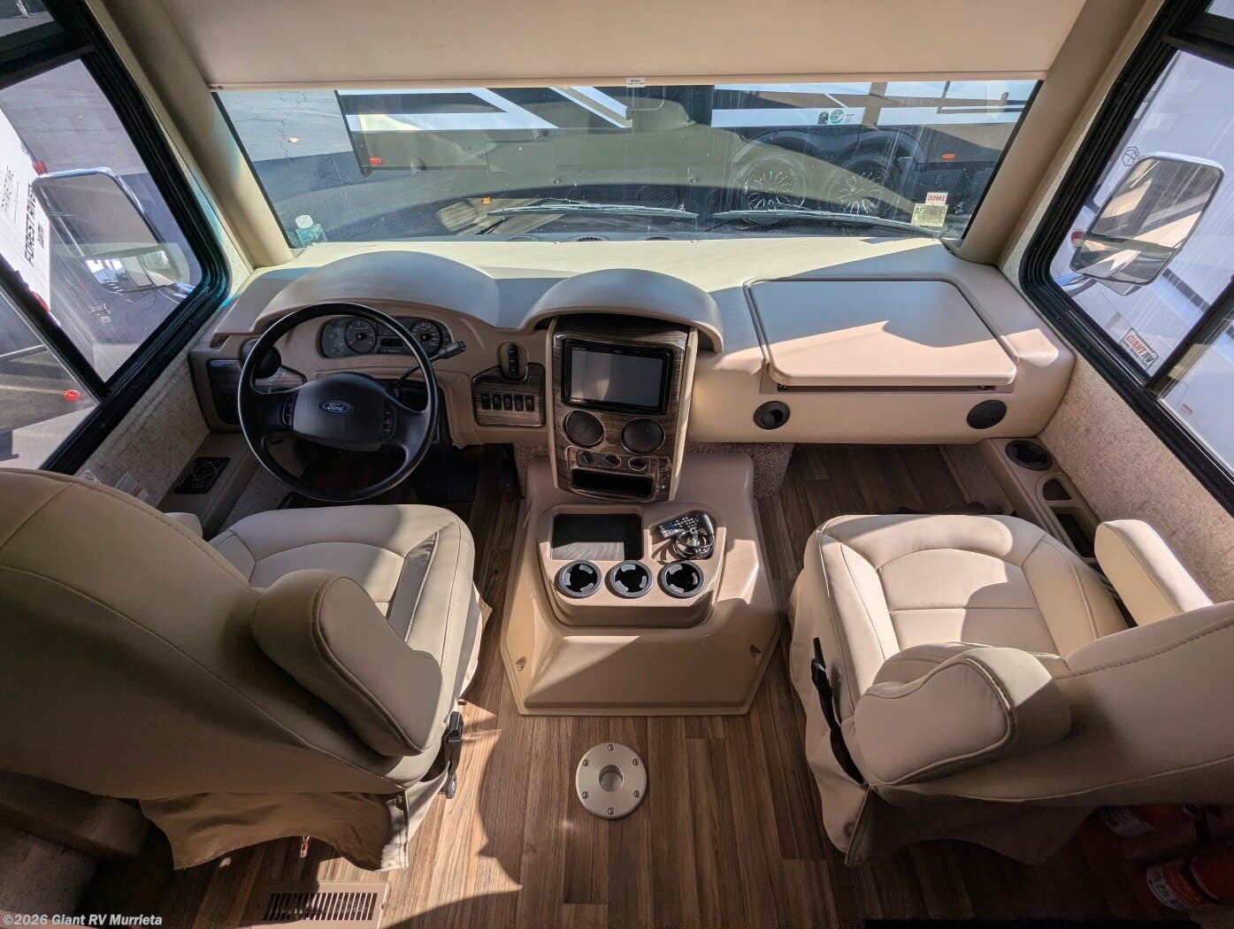 2019 Miramar 32.2 by Thor Motor Coach from Giant RV in Murrieta, California