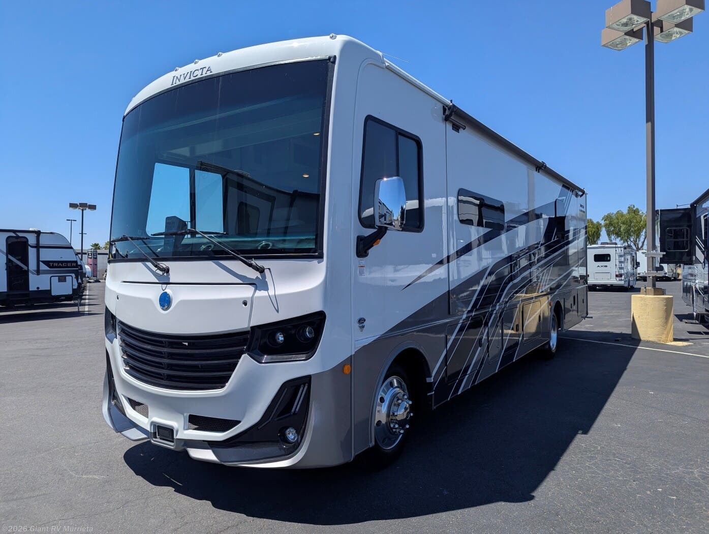New 2026 Holiday Rambler Invicta 33HB available in Murrieta, California