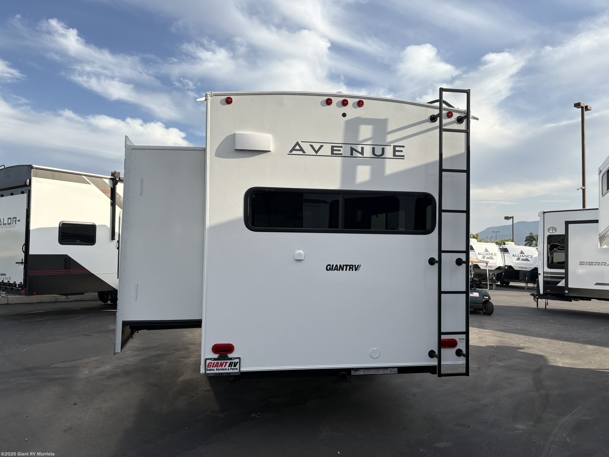 New 2026 Alliance RV Avenue 23ML available in Murrieta, California
