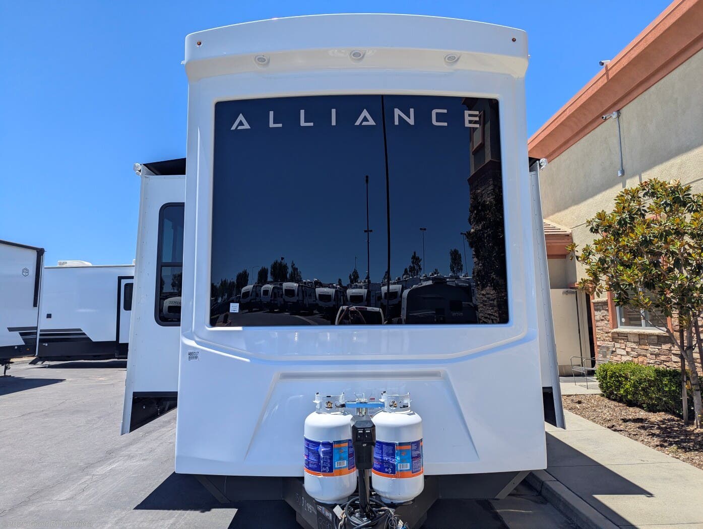 New 2026 Alliance RV Benchmark 42LFT available in Murrieta, California
