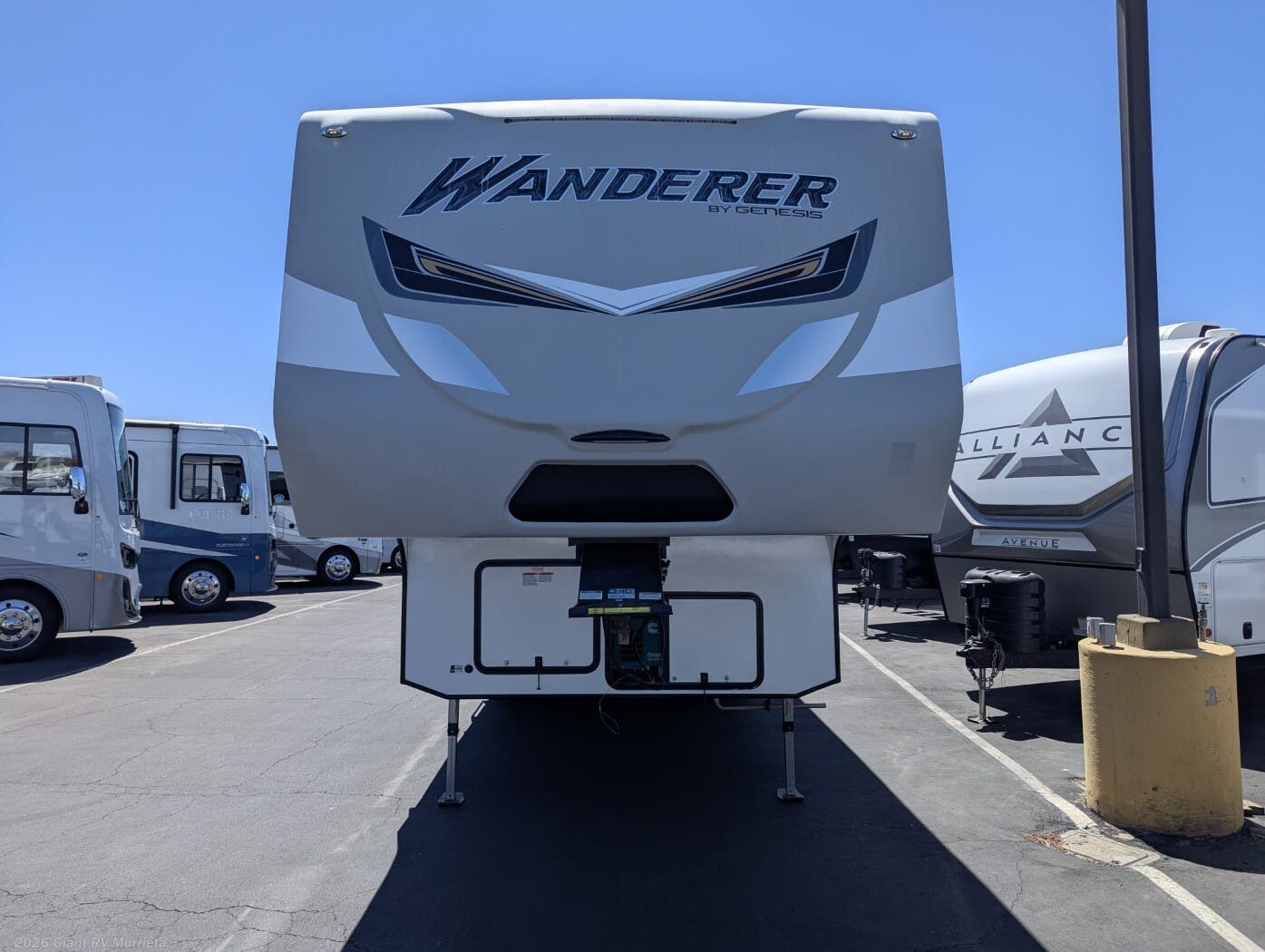 2022 Wanderer 28SAWL by Genesis Supreme from Giant RV in Murrieta, California