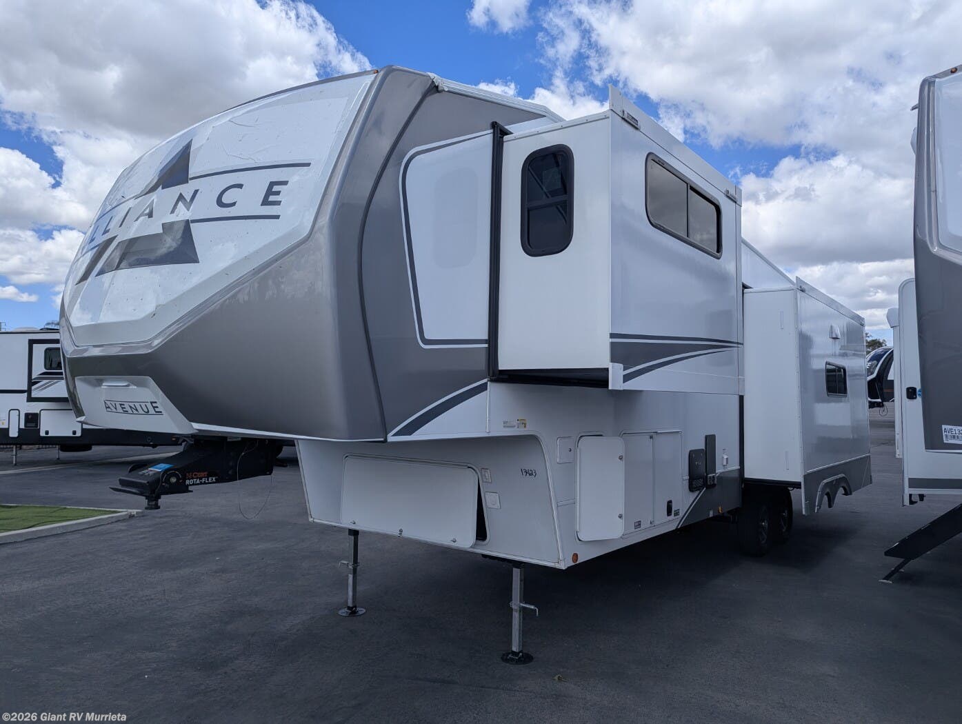 New 2026 Alliance RV Avenue 32RLS available in Murrieta, California