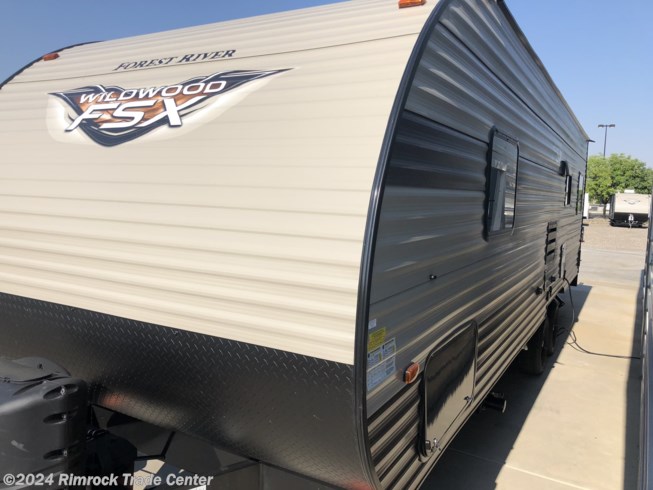 2019 Forest River Wildwood FSX 260RT Toyhauler. RV for Sale in Grand Junction, CO 81505 | N520 2019 Forest River Wildwood Fsx Toy Hauler