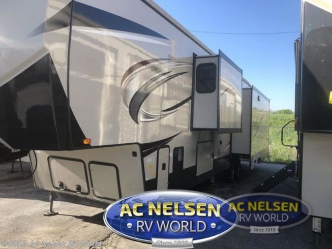 2019 Forest River Sandpiper 368fbds Rv For Sale In Omaha Ne 68137 15824 Rvusa Com Classifieds