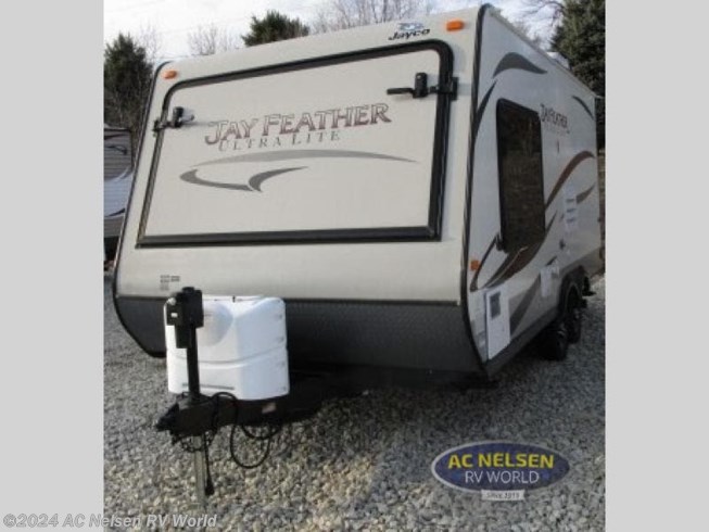 2014 Jayco Jay Feather Ultra Lite X19H RV for Sale in Omaha, NE 68137 | 20383A | RVUSA.com 2014 Jayco Jay Feather Ultra Lite X19h