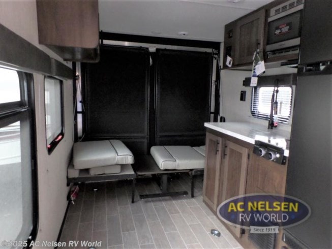 2021 Forest River Cherokee Wolf Pup Black Label 18rjbbl Rv For Sale In Omaha Ne 68137 30819 Rvusa Com Classifieds