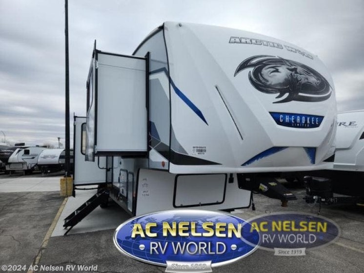 New 2023 Forest River Cherokee Arctic Wolf Suite 3910 available in Omaha, Nebraska