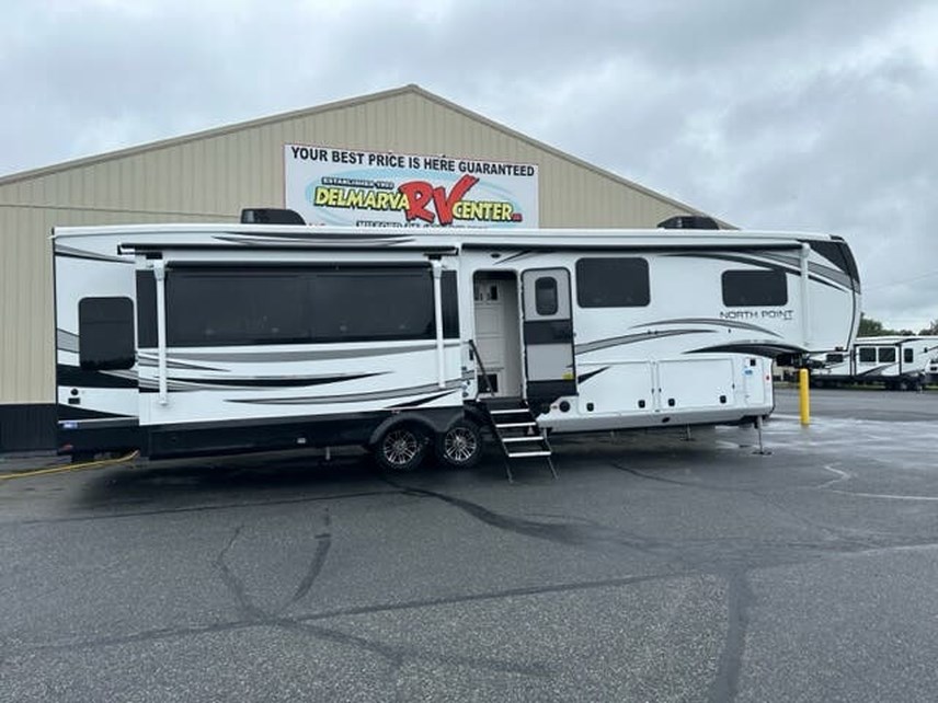 2024 Jayco North Point 377RLBH