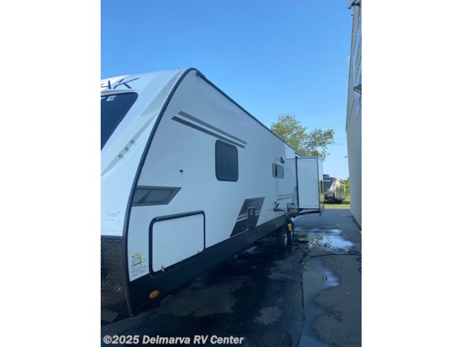 2022 Kodiak Ultimate 3301BHSL by Dutchmen from Delmarva RV Center in Milford, Delaware