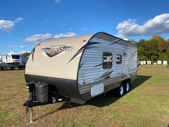 Used 2018 Forest River Wildwood X-Lite 171RBXL available in Milford, Delaware