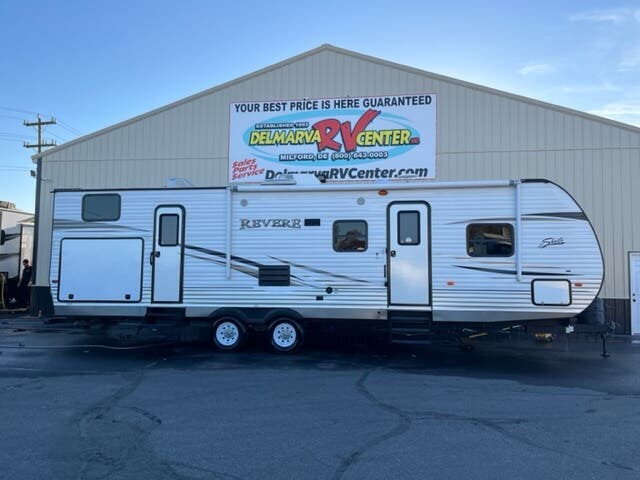Used 2015 Shasta Revere 32DS available in Seaford, Delaware