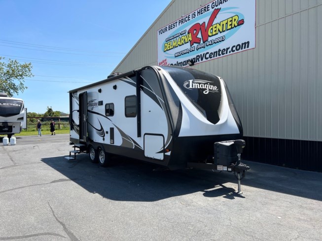 2018 Grand Design Imagine 2150RB - Used Travel Trailer For Sale by Delmarva RV Center in Milford, Delaware features Medicine Cabinet, Auxiliary Battery, Shower, Toilet, Slideout