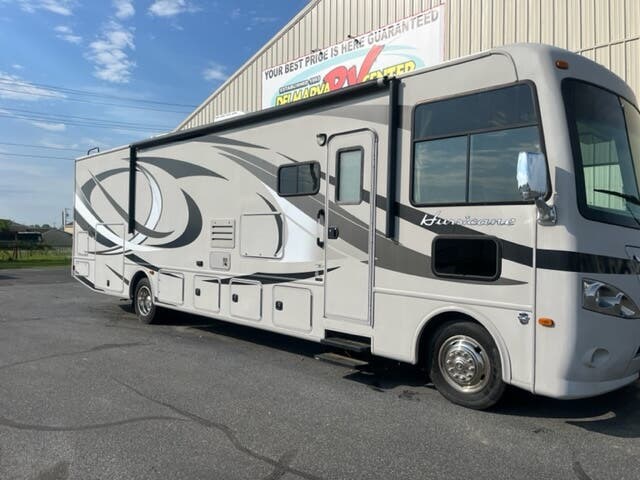 2014 Thor Motor Coach Hurricane 34F RV for Sale in Smyrna, DE 19977 ...