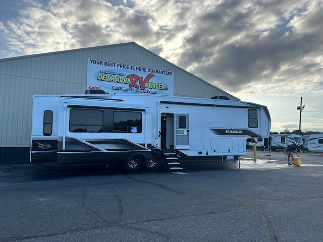 New 2024 Jayco Eagle 355MBQS available in Milford North, Delaware