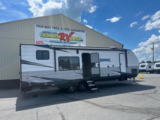 Used 2020 Forest River Vengeance Rogue 29KS-16 BRING THE TOYS!! available in Milford North, Delaware