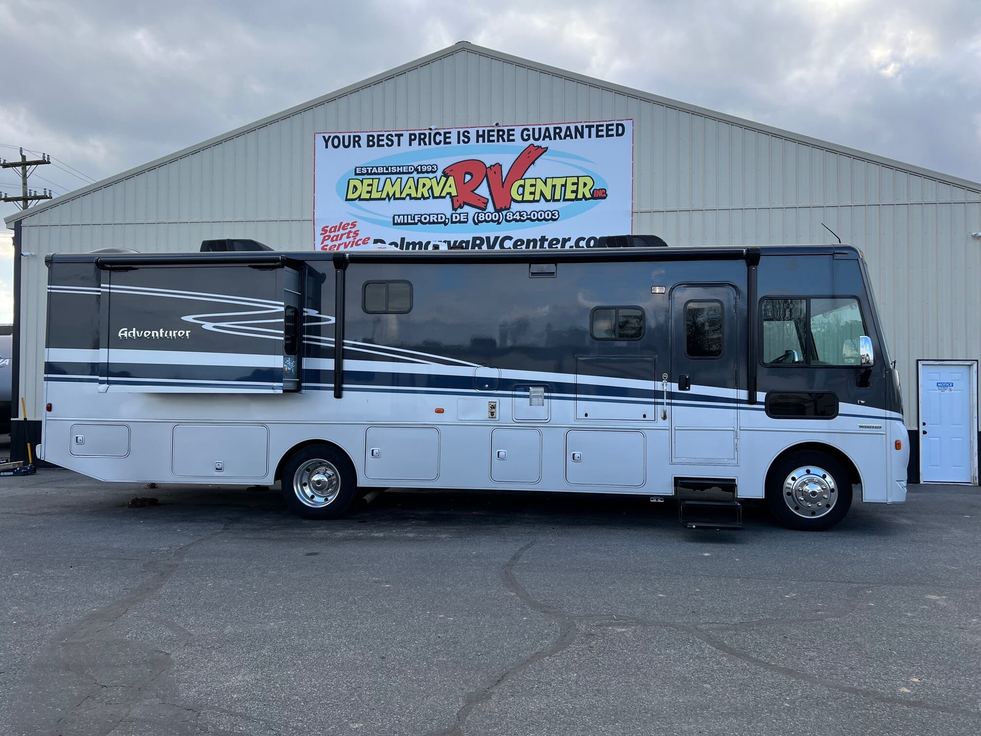 2019 winnebago adventurer 35f