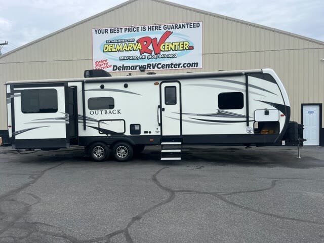 Used 2018 Keystone Outback Super-Lite 298RE available in Milford, Delaware