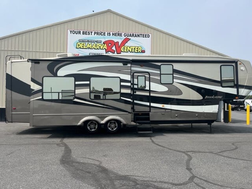 2012 Coachmen Brookstone 370MB