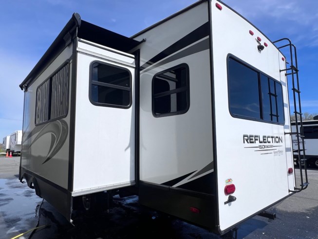 2022 Reflection 150 Series 260RD by Grand Design from Delmarva RV Center in Milford, Delaware